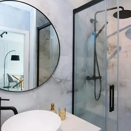 Lägenhet Devalia Rentyear Gdańsk